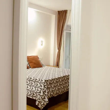 Ciao Hotel *