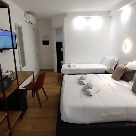 Ciao Hotel *