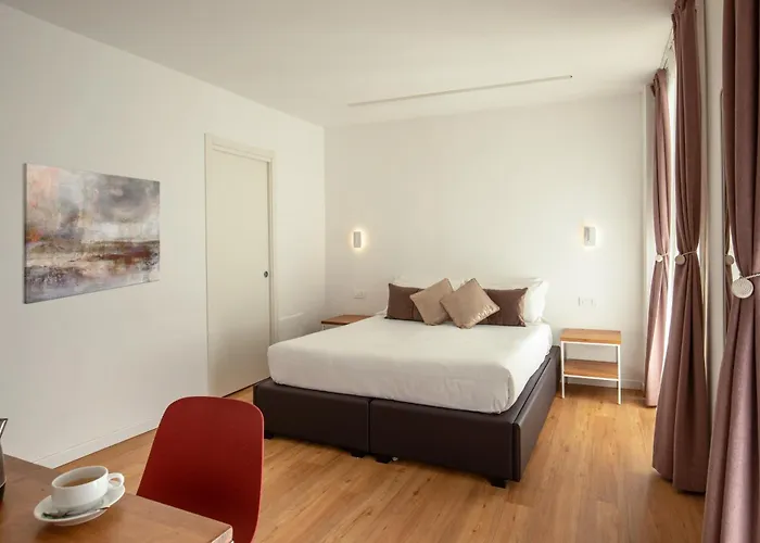Hotel Ciao *